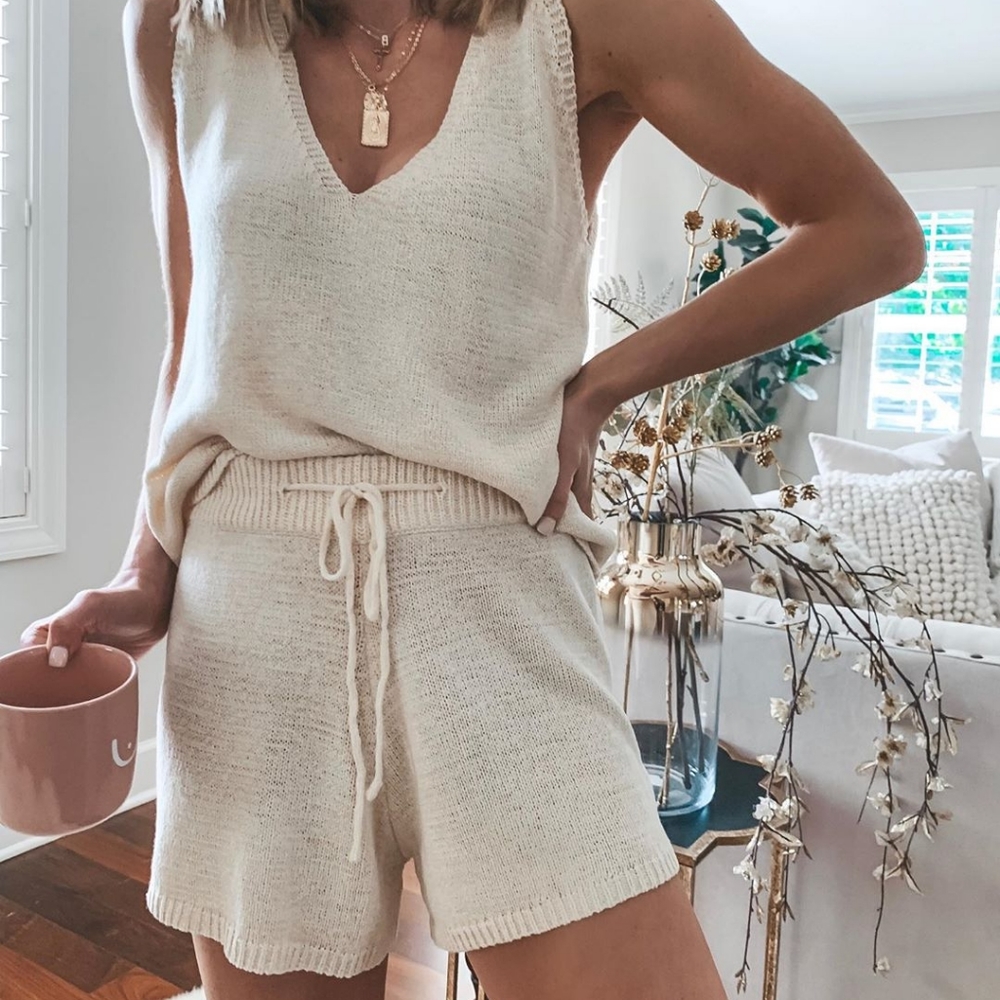 Vici High Waist Cream Knit Shorts